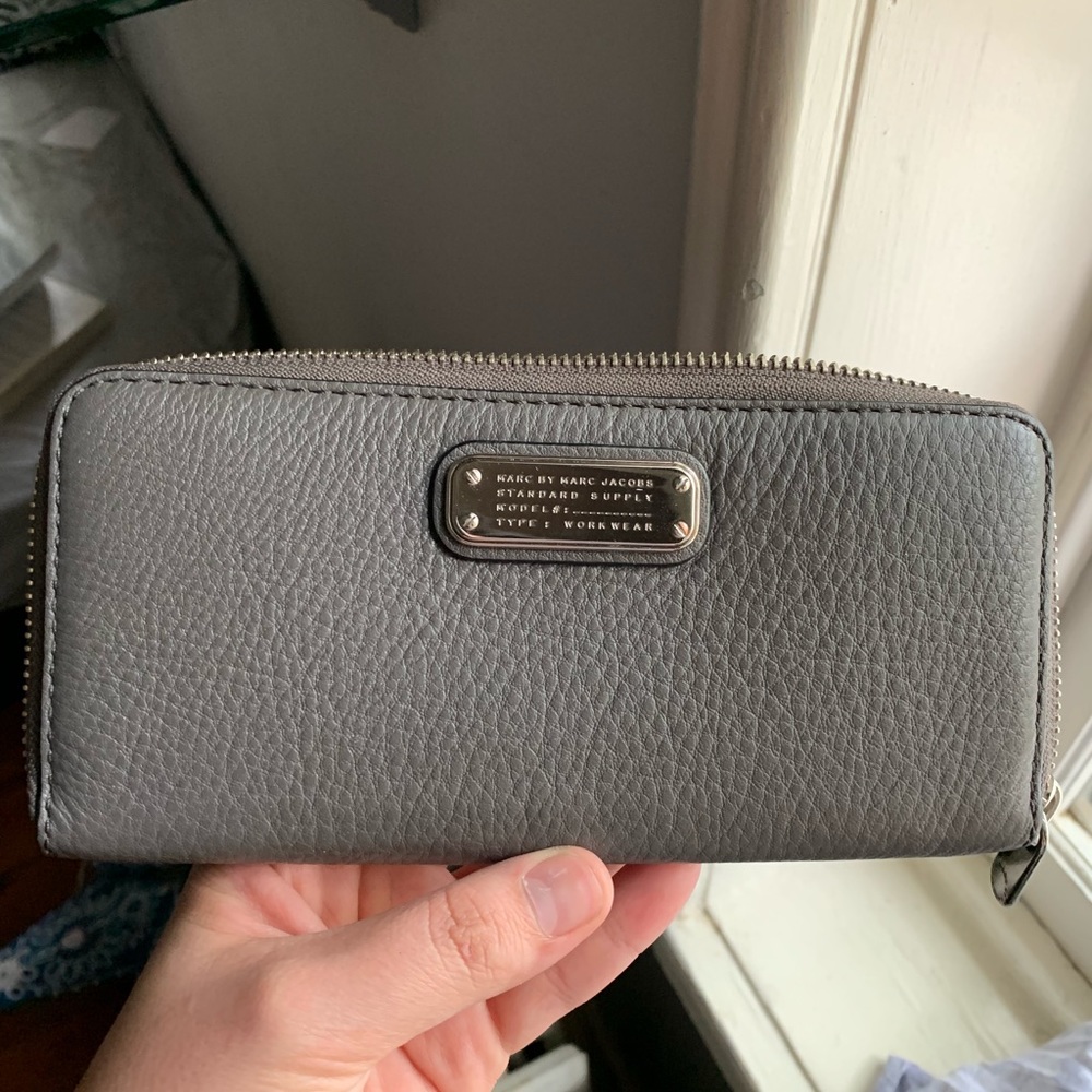 Marc Jacobs wallet